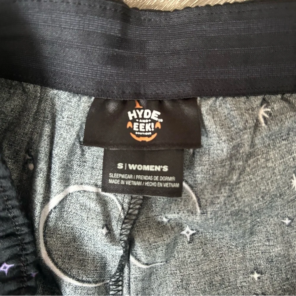 NWT Small Hyde and EEK Blavk‎ Halloween Moon and Stars Cotton Sleep Pants